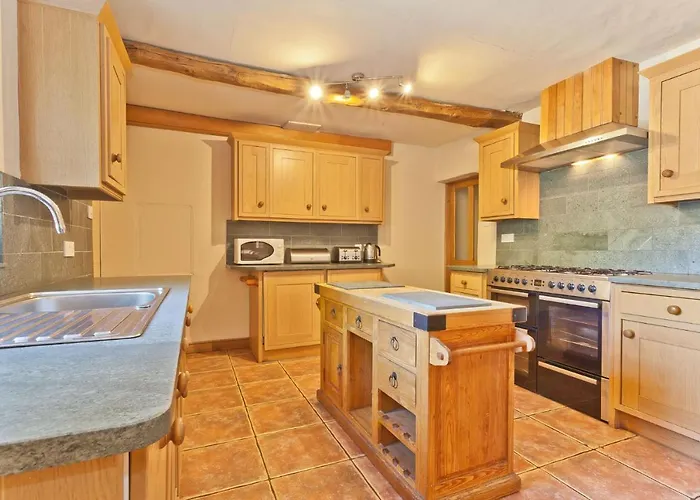 Bridge Bridge House, Old Post, Bridge Suite, Sleeps 16 بيت للعطل *