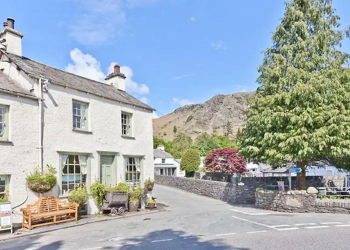 Bridge Bridge House, Old Post, Bridge Suite, Sleeps 16 بيت للعطل